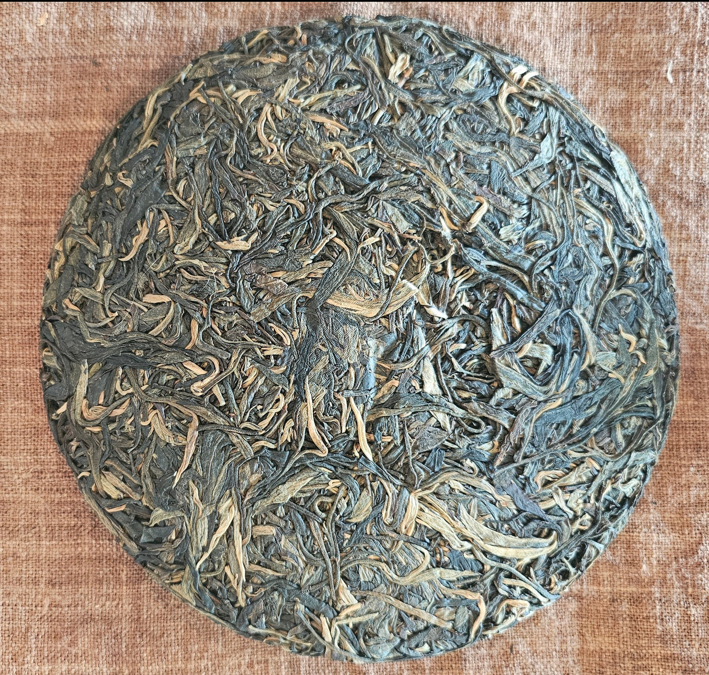 Crafted entirely from old trees, Revelation 2016 opens with high fragrance, long sweetness, and dynamic spiritual uplift.