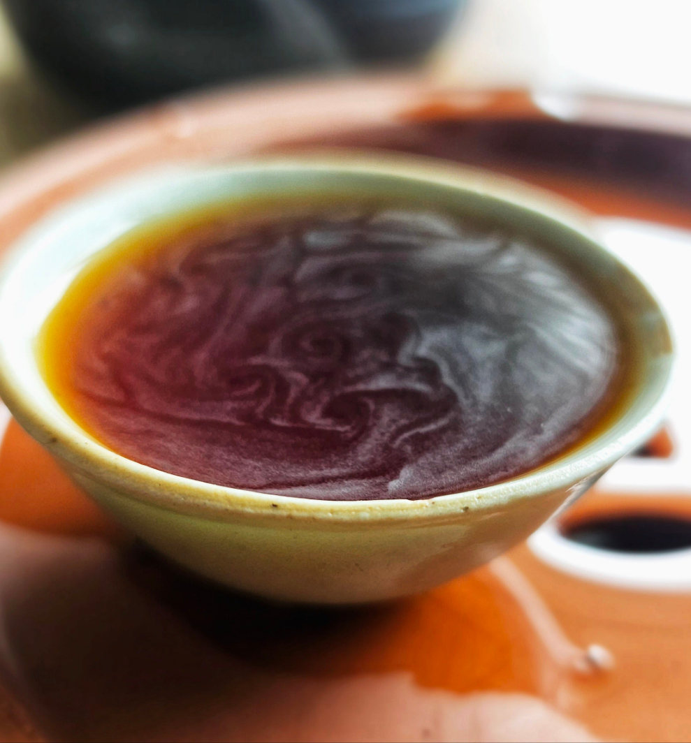 "Old Medicine Fragrance" 1990s Te Gong Old Tree Liu Bao