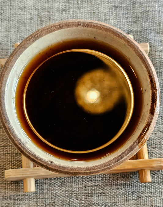 Stored impeccably in Taiwan since the 1980s, Old Medicine Brick brews deep, sweet, and camphorous—offering grounded energy and sacred slowness.