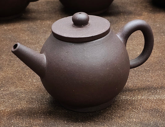 Late Qing/Early ROC Zu Lun Zhu pot flat top