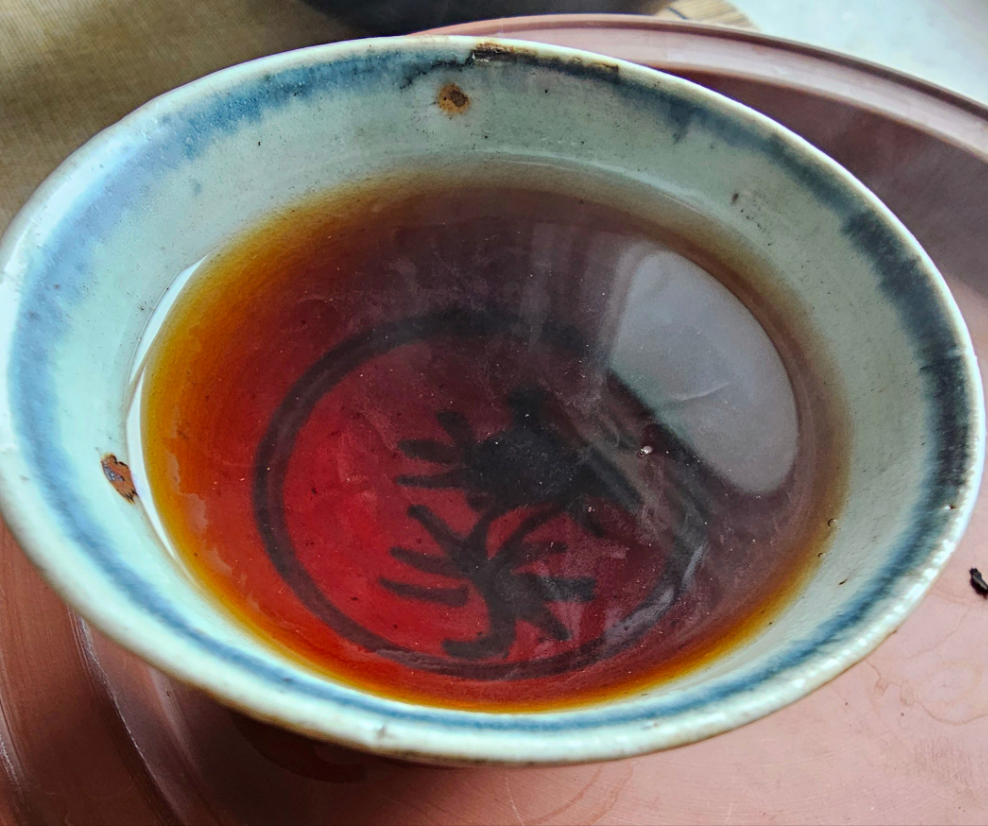 Heavenly Pine - 1980s VIVE Te Gong Malaysia Aged Liu Bao