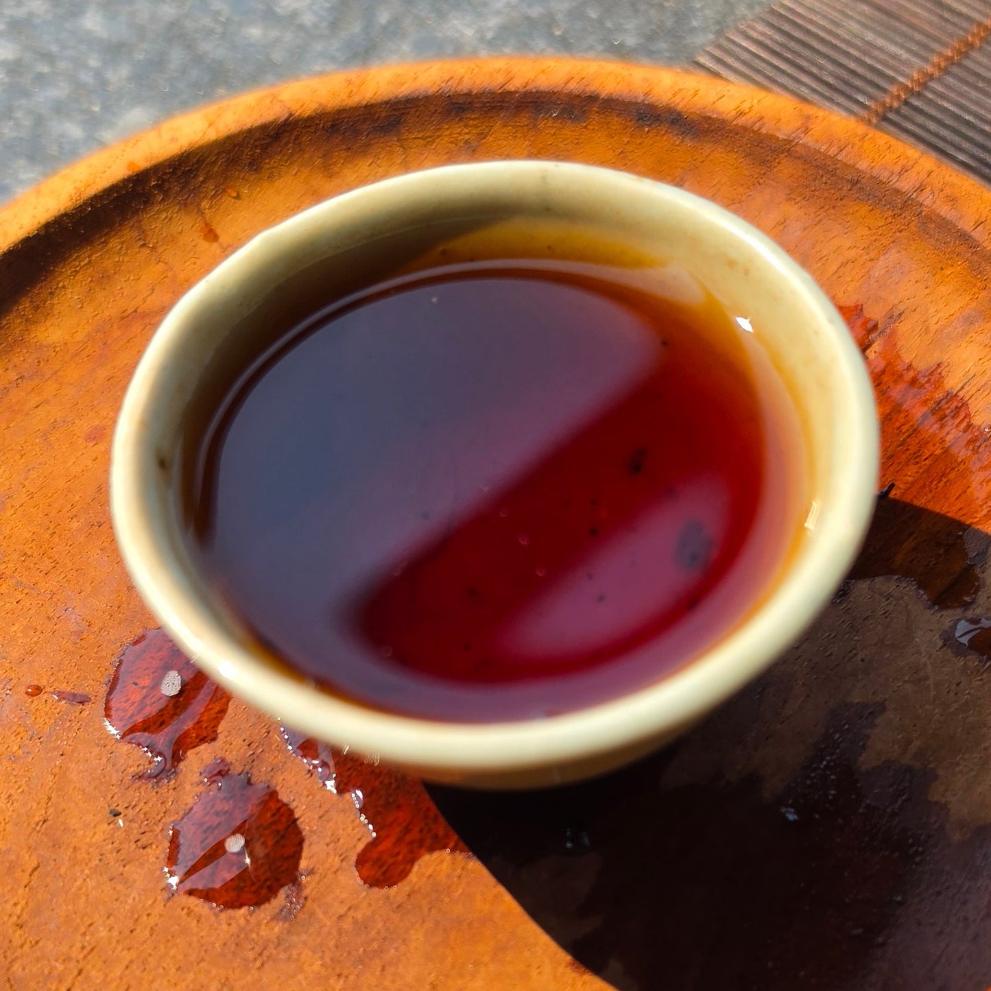 Deep Medicine Cake - 2008 Lincang Wild Tree Clay Urn Malaysia Aged Shu Puerh (Brown Wrapper)