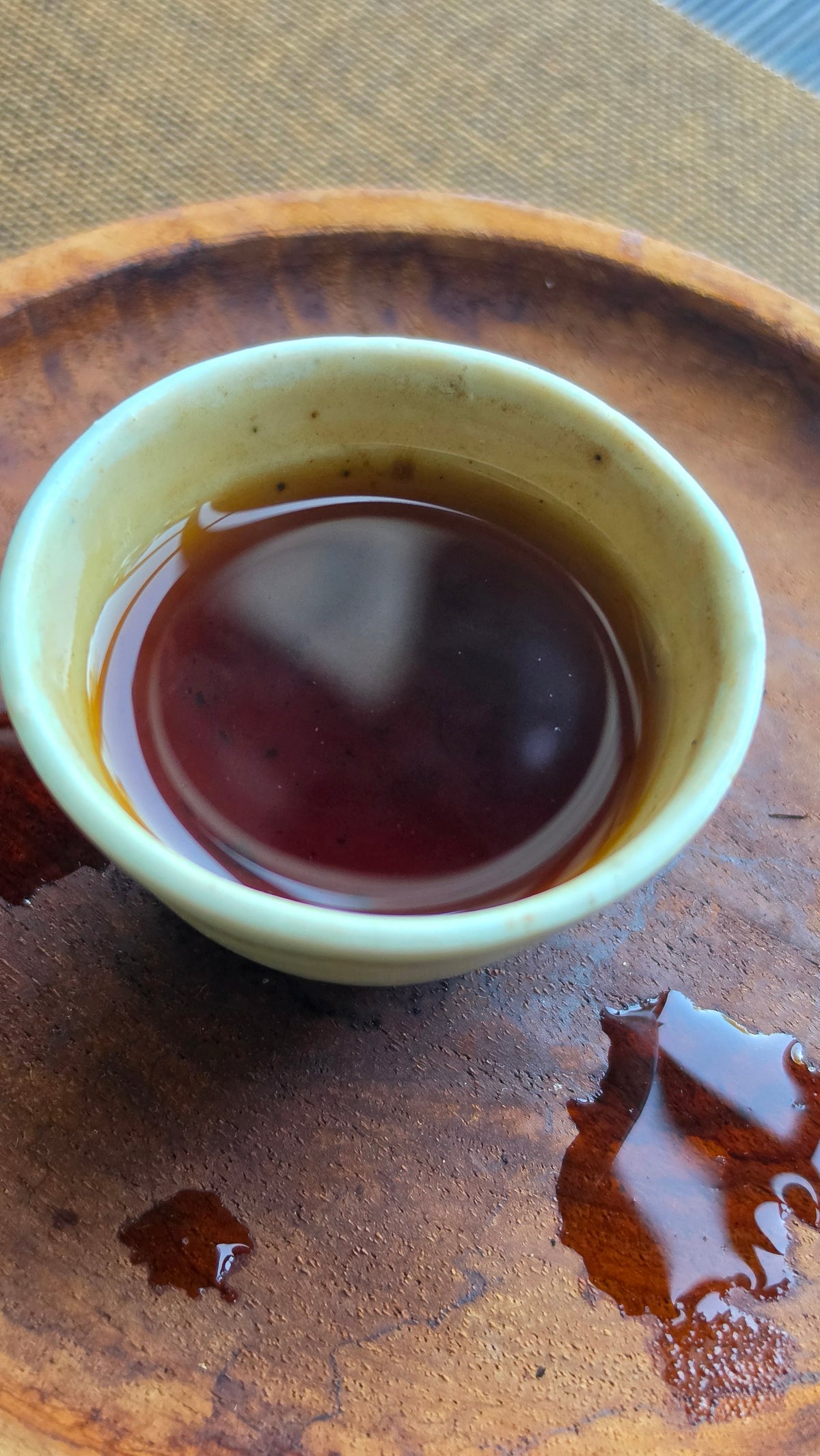 "Golden Lotus" - 1980's Dry Aged Ginseng Aroma Golden Needle White Lotus Shu Puerh