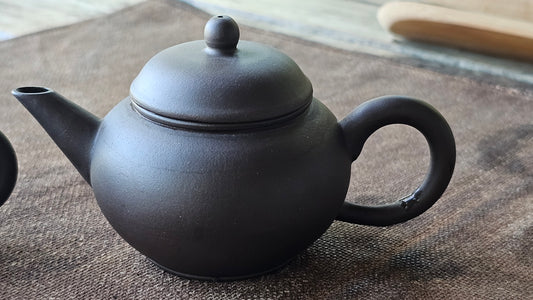 1990s Yixing Zisha Black Clay Shui Ping Teapot