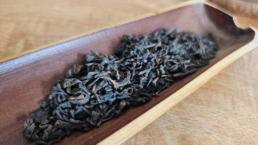 Silk Forest Treasure - 1950s Antique Era Oolong