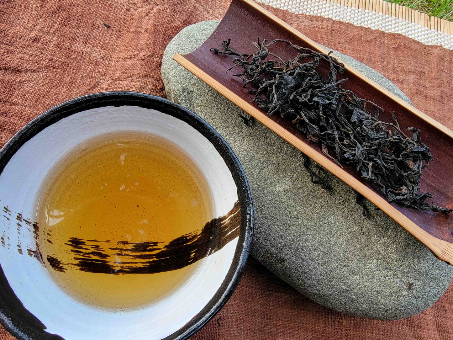 Sanctuary - Da Xue Shan Sun dried Wild Tree Red Tea - Yunnan, China